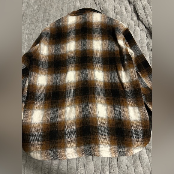 plaid shacket - Picture 3 of 4